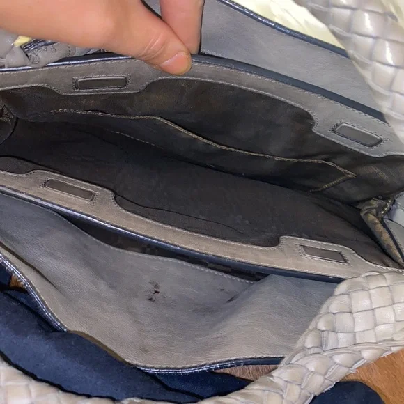 Salvatore Ferragamo Hobo - Picture 4 of 11